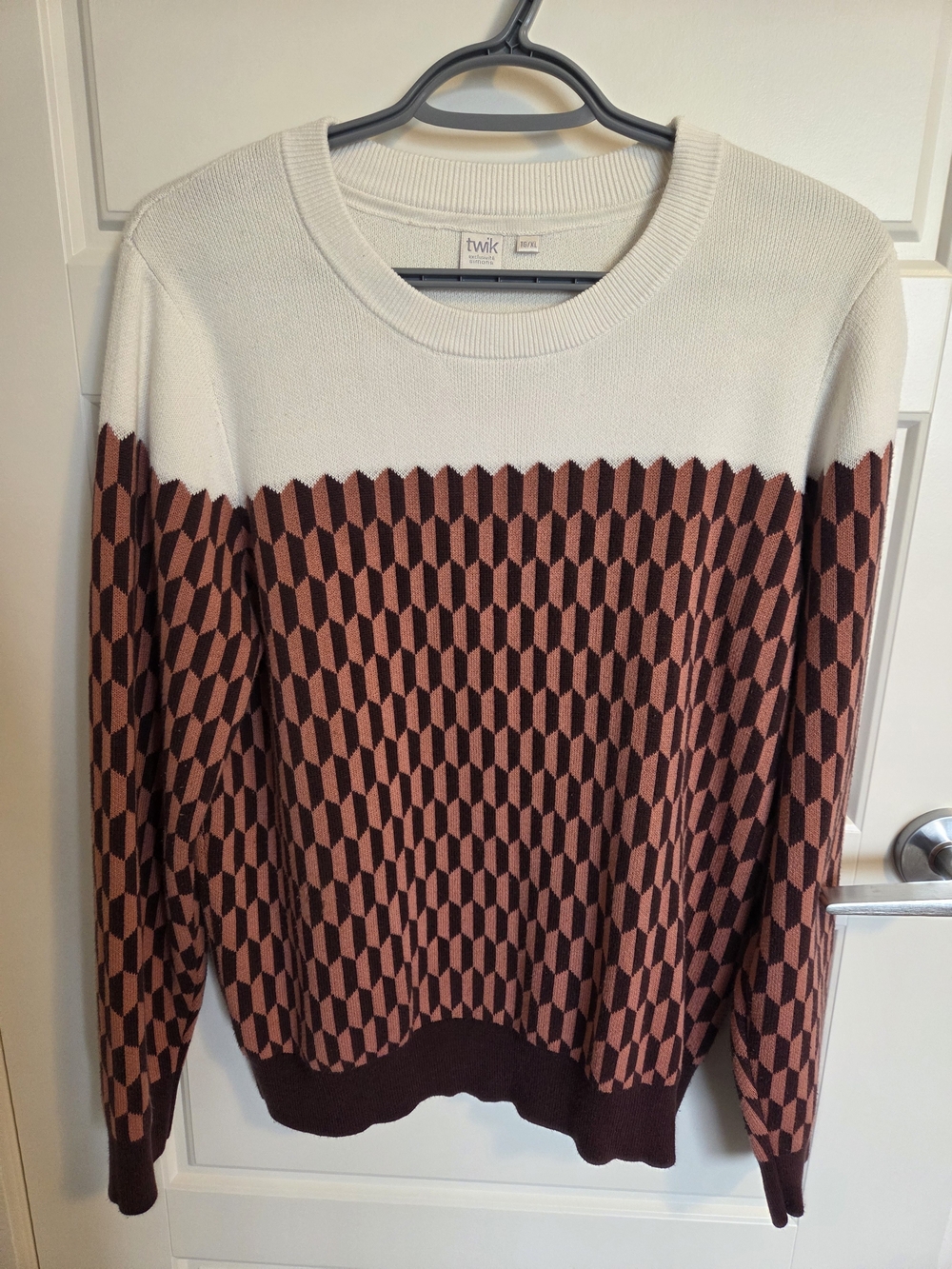 Twik Simons Geometric Checkerboard Crewneck Knit Sweater Cream Brown XL Cozy